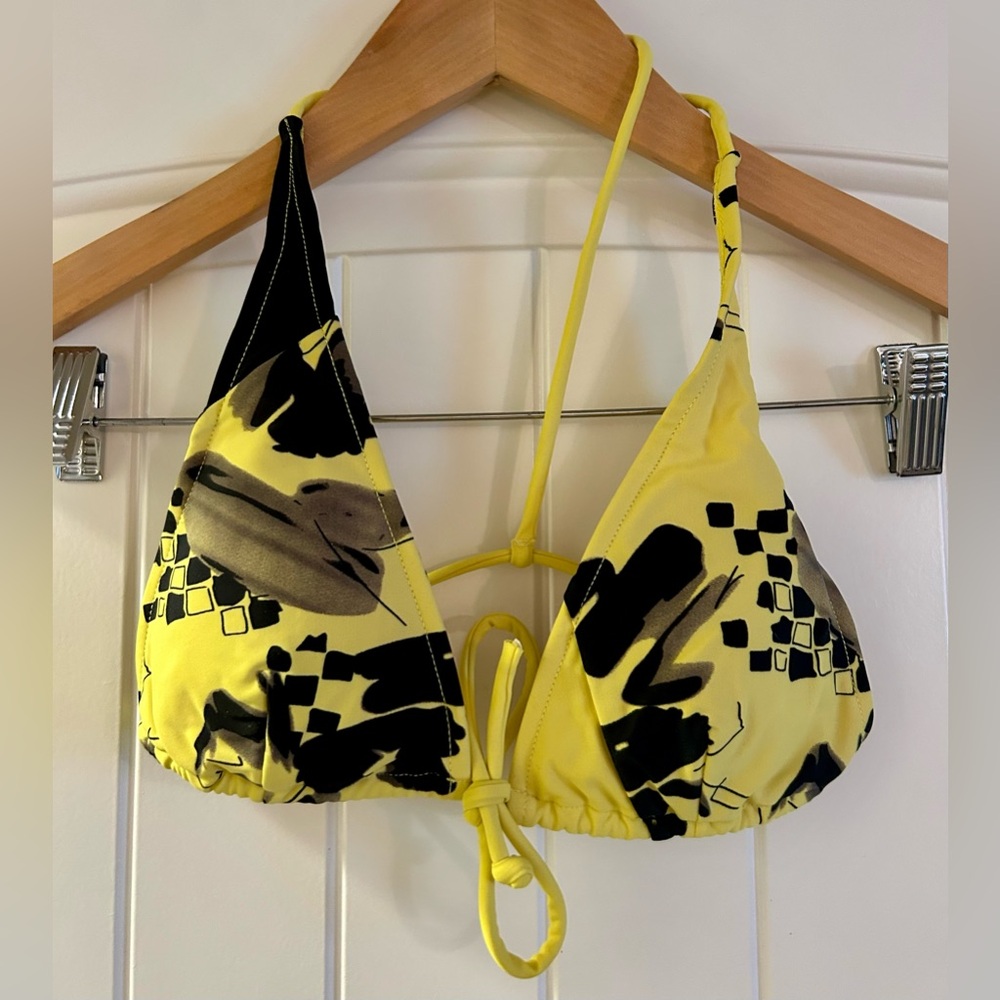 Abstract Yellow and Black Bikini Top.  Size Small.